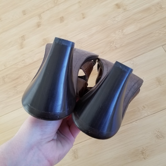 🌸 Donald J. Pliner Brown Leather Tri-Strap Snakeskin Slide Heel Pump Size 6.5 - Picture 11 of 12